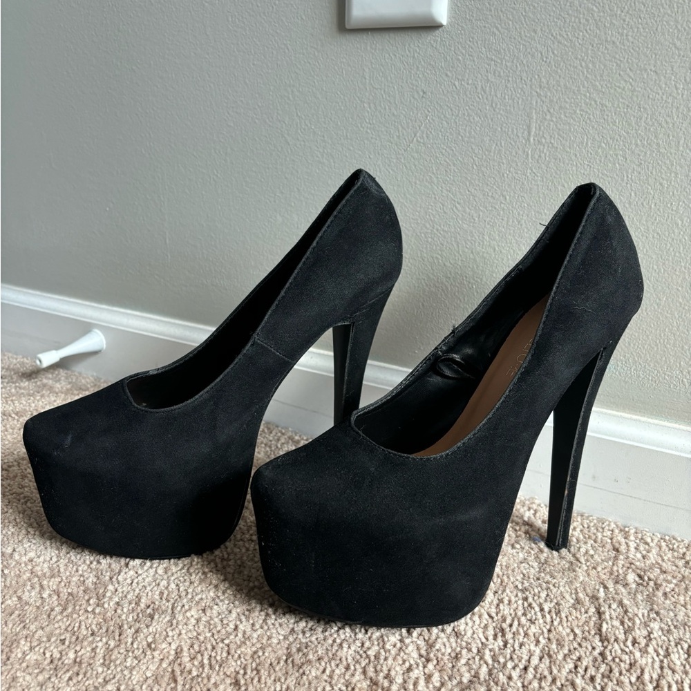 Love Culture Women’s Platform Heels